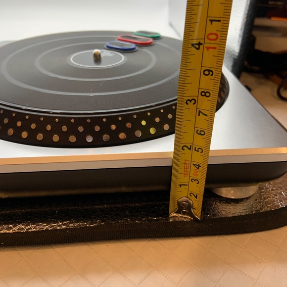 Vintage DJ Hero XBOX 360 Wireless Turntable Controller Untested AS IS For Parts - Picture 16 of 16